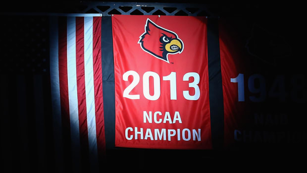louisville-ncaa-title-lawsuit